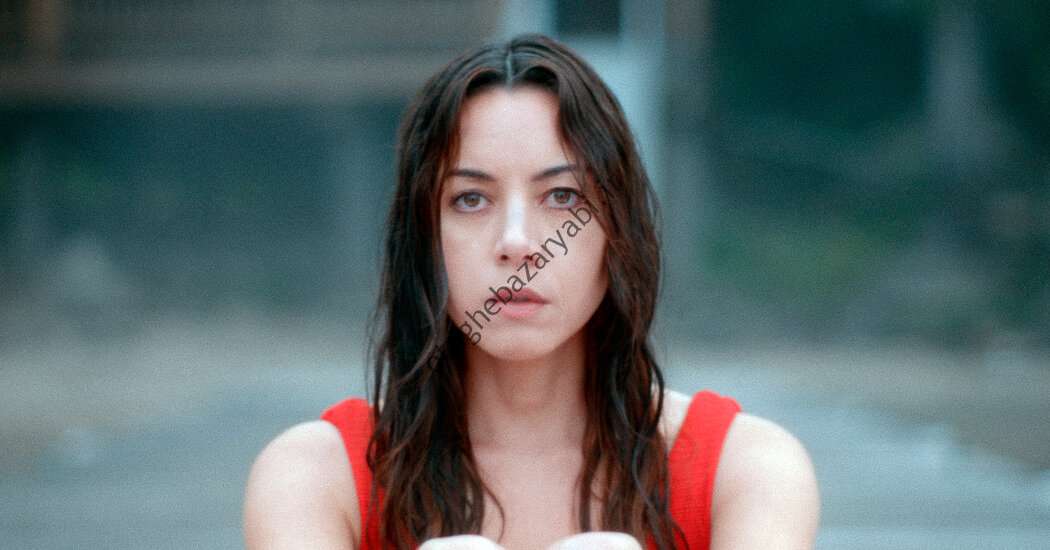 'خرس سیاه'، 'Sharp Stick' و جواهرات جریانی بیشتر